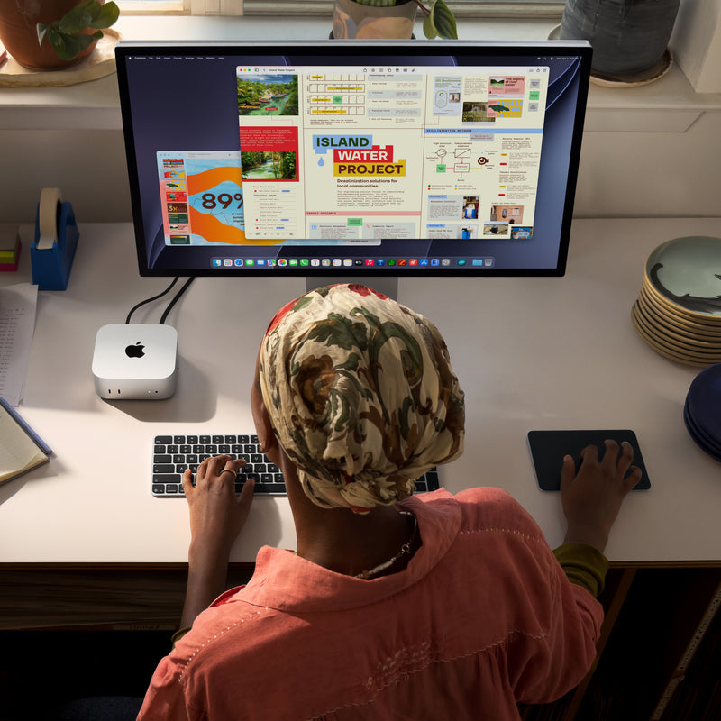 Mac mini: ชิป Apple M6 Max พร้อม CPU แบบ 12-core และ GPU แบบ 12-core, 256GB SSD - สีเงิน